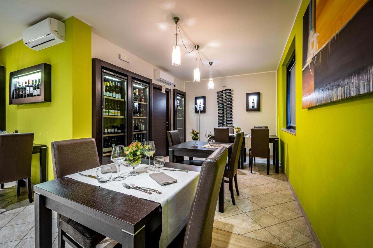 Casa Vacanze Arianna Rosia Buitenkant foto